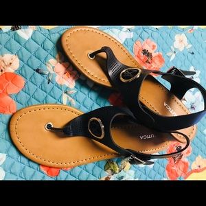 Nautica navy wooden heel block sandal